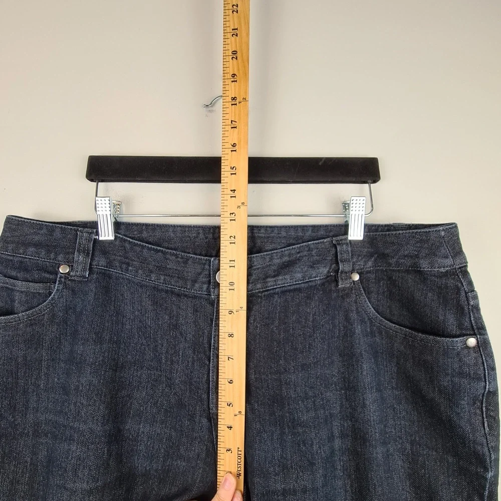 Skye's The Limit Women's Slim Leg Jeans Zipper Leg Size 16W Dark Wash Denim - Picture 3 of 9